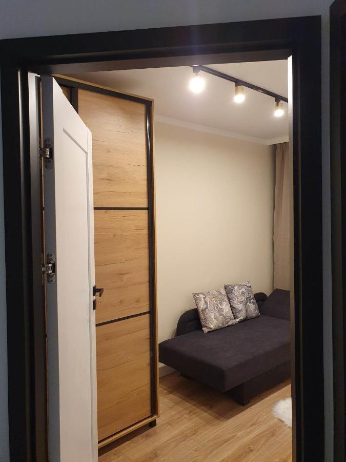 Apartament 3 Pokojowy Lub Pokoj W Mieszkaniu W Nowym Bloku 바르샤바 외부 사진