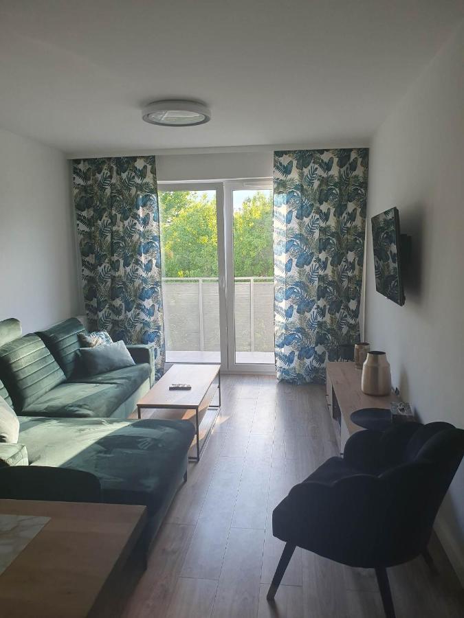 Apartament 3 Pokojowy Lub Pokoj W Mieszkaniu W Nowym Bloku 바르샤바 외부 사진